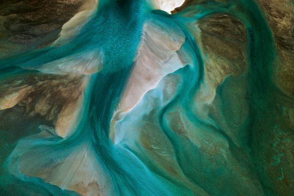 Shark Bay, sandbanks in L’Haridon Bight, Peron Peninsula, Western Australia, Australia (25°59’ S, 113°44’ E).